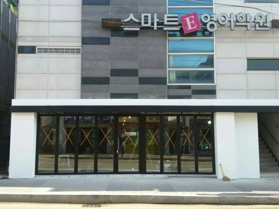 상가/카페 프리미엄 폴딩도어 시공사례